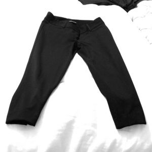 Express crop pants in great condition